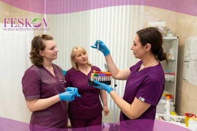 передают ли суррогатные матери ДНК